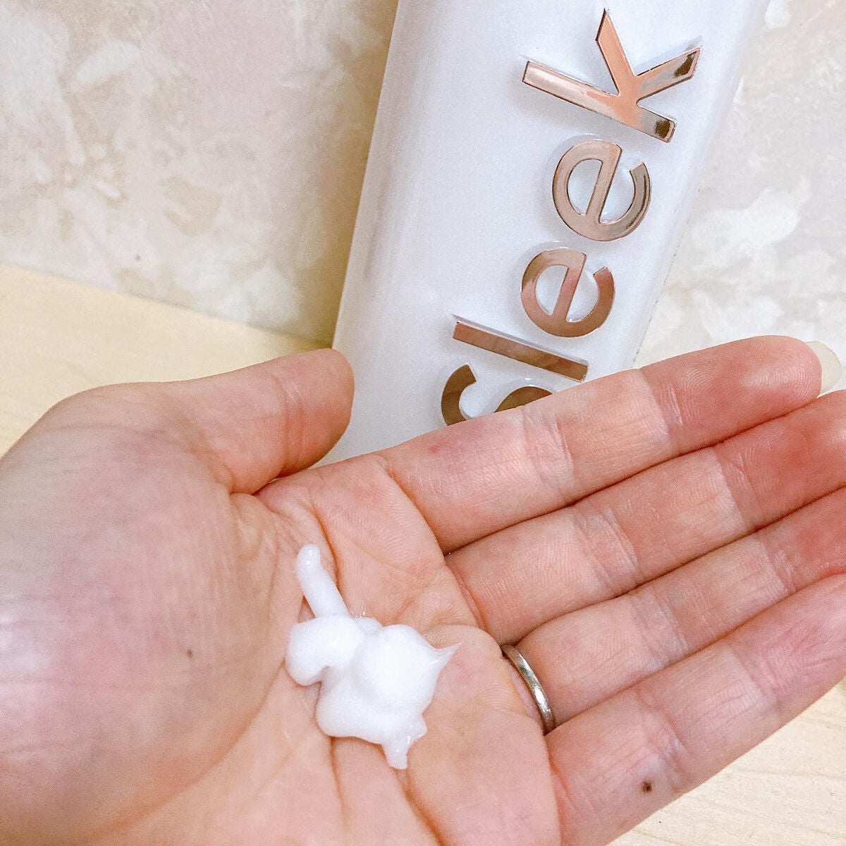 バランスエフェクトシャンプー/トリートメント/スリーク by サラサロン/市販シャンプーを使ったクチコミ(4枚目)