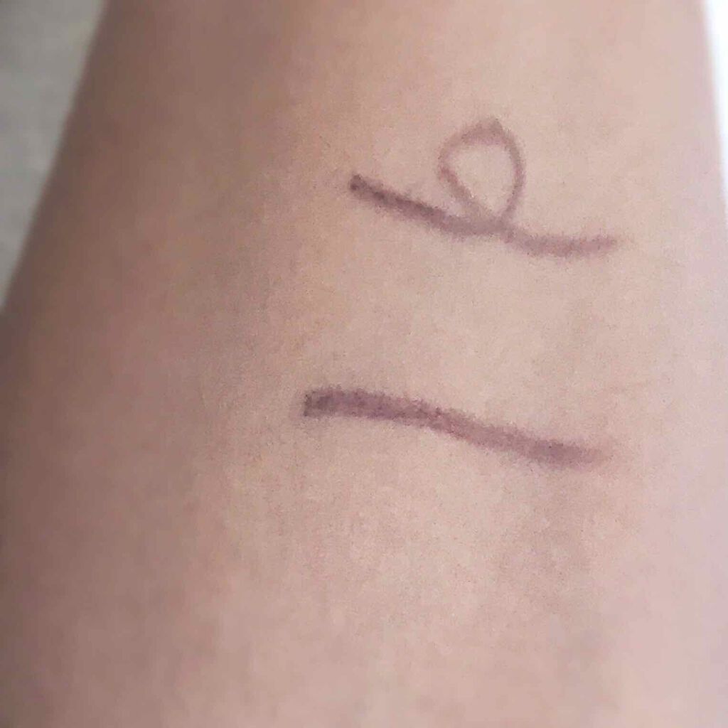 UR GLAM　VELVET EYE COLOR PALETTE/U R GLAM/アイシャドウパレットを使ったクチコミ（3枚目）