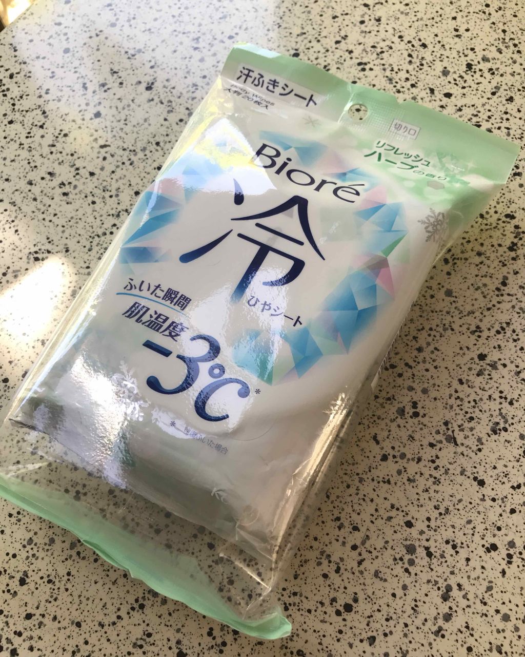 ビオレ冷シート リフレッシュハーブの香り/ビオレ/ボディシートを使ったクチコミ(1枚目)
