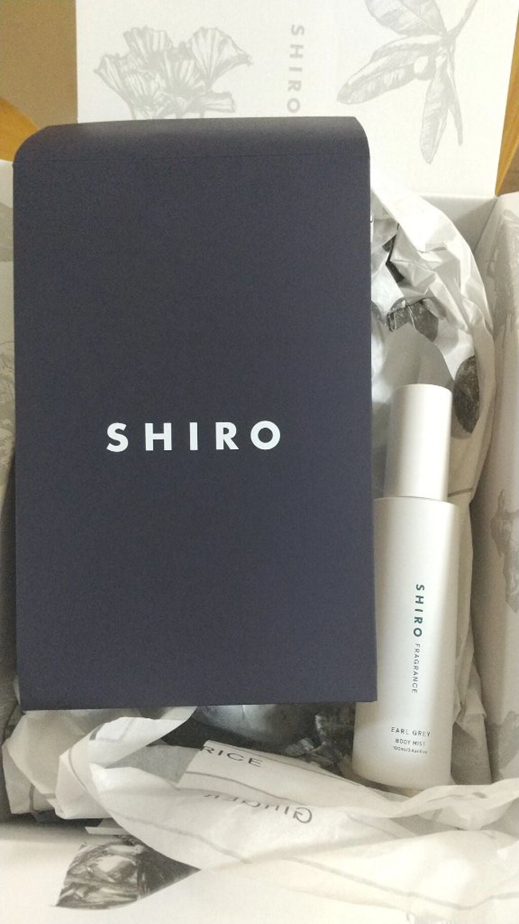 ã¢ãŒã«ã°ã¬ã€ ããã£ãã¹ã/SHIRO/éŠæ°Ž(ã¬ãã£ãŒã¹)ã䜿ã£ãã¯ãã³ãïŒ3æç®ïŒ