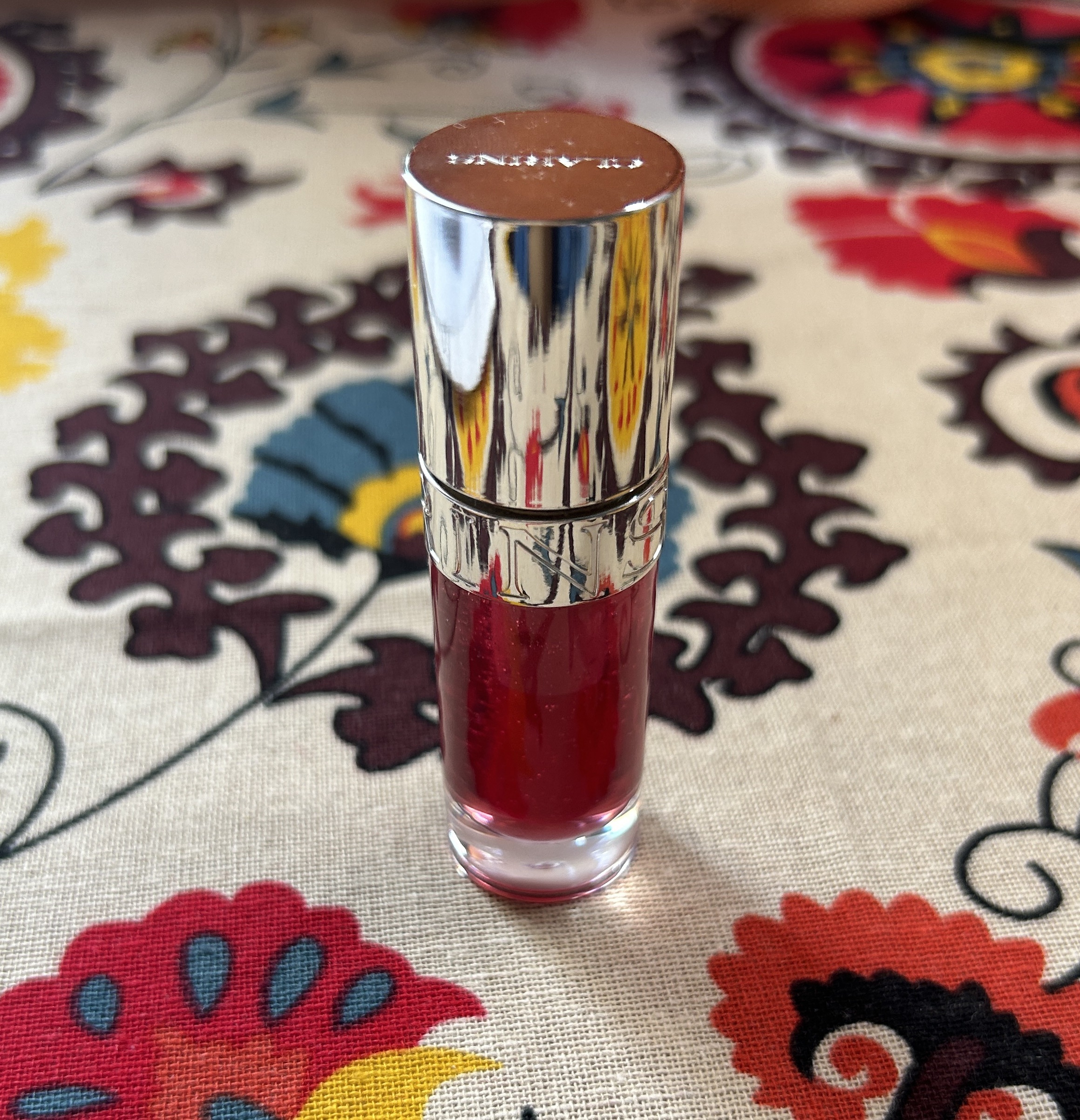 リップコンフォートオイル 02 ラズベリー/CLARINS/リップグロスを使ったクチコミ（1枚目）