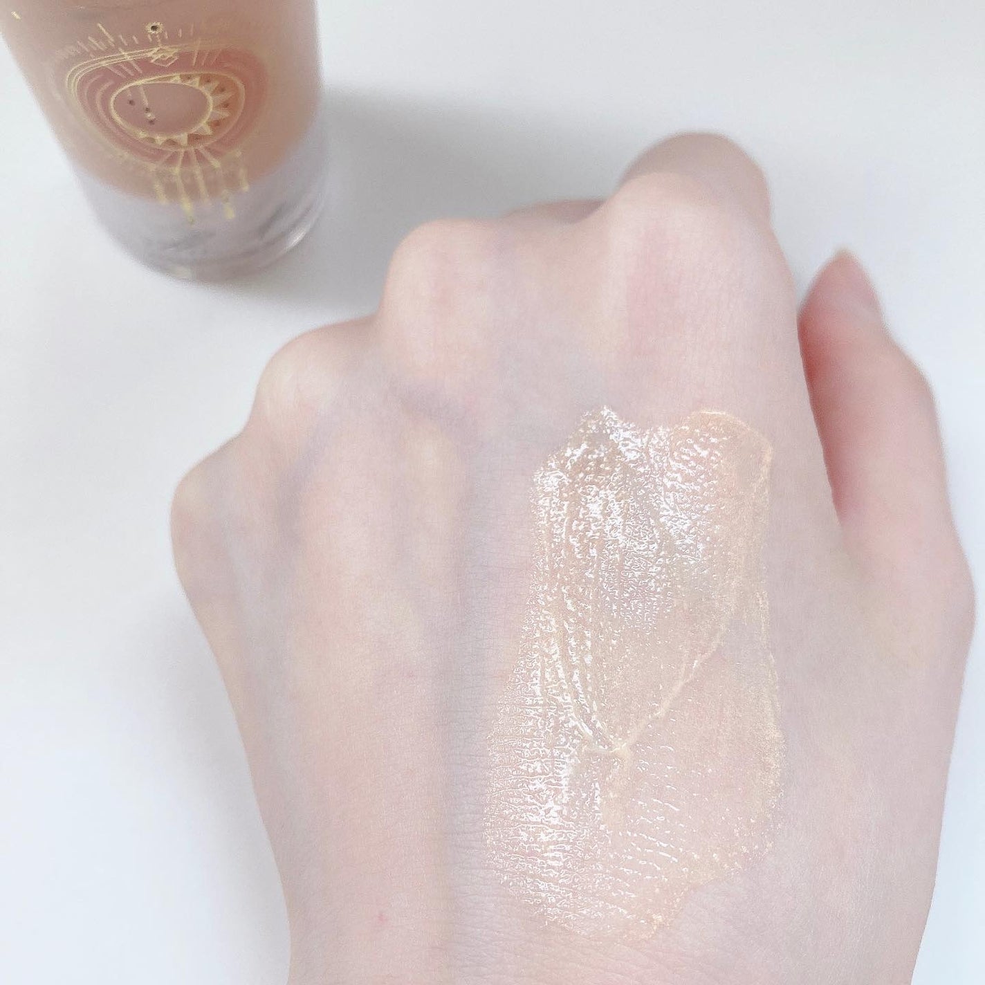 コラーゲンモイスチャースキンベース/illuN/化粧下地を使ったクチコミ(4枚目)