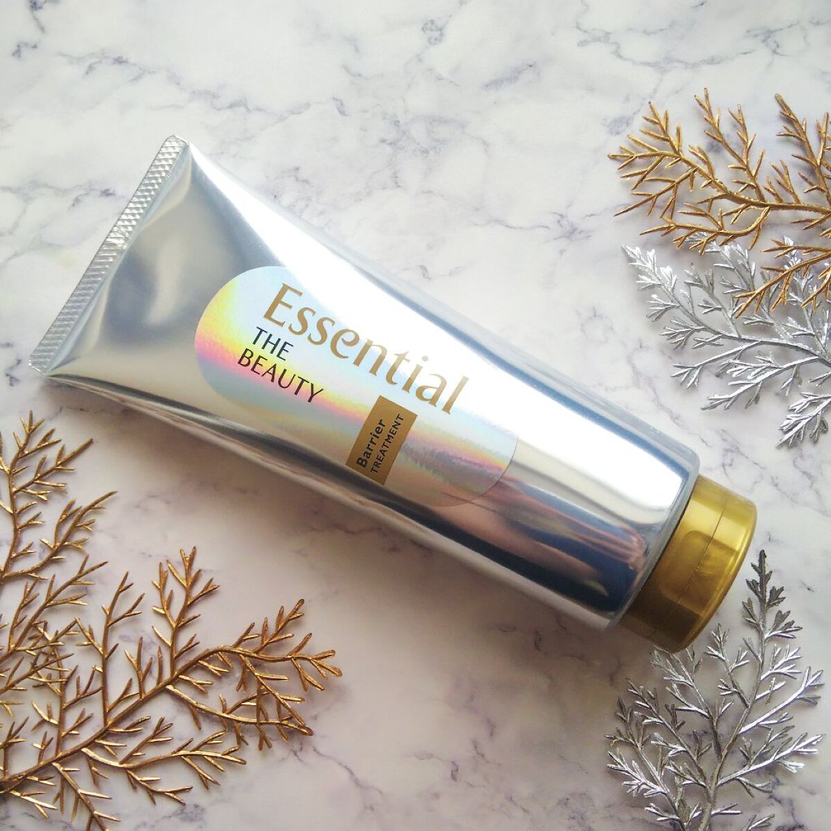 髪のキメ美容バリアトリートメント/エッセンシャル/洗い流すヘアトリートメントを使ったクチコミ(1枚目)