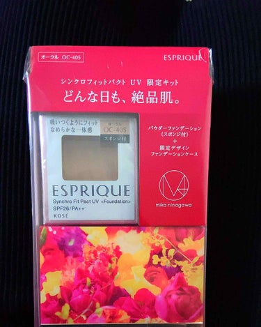 #追記あり
ESPRIQUE × M / mika ninagawa
シンクロフィット　パクト　UV 
OC405

蜷川実花さんの限定デザイン❤️
どうしても欲しくて買ってきました😋
久しぶりにパウダ