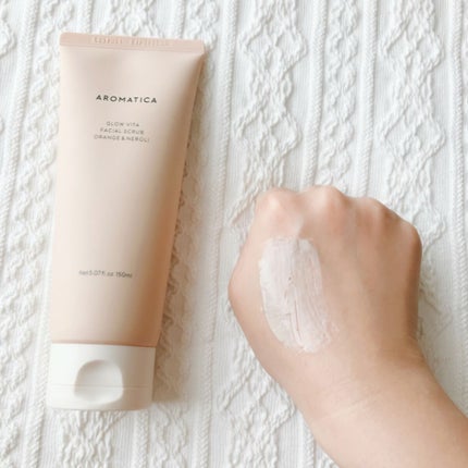 グロービタ フェイシャルスクラブ オレンジ&ネロリ/AROMATICA/スクラブ・ゴマージュを使ったクチコミ(3枚目)