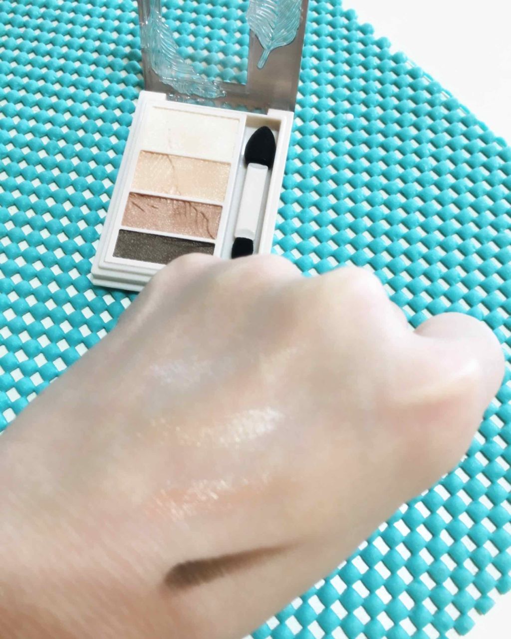 リシェ マイヌーディ アイズ BE-4 ハニーベージュ系/Visée/アイシャドウパレットを使ったクチコミ（3枚目）