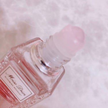 ミス ディオール ブルーミング ブーケ ローラー パール/Dior/香水(レディース)を使ったクチコミ（5枚目）