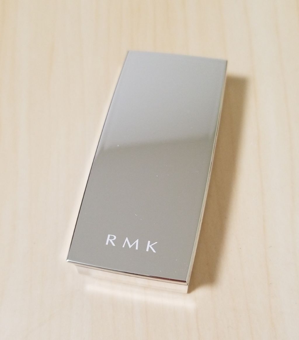 カラーユアルックアイズ/RMK/単色アイシャドウを使ったクチコミ（2枚目）