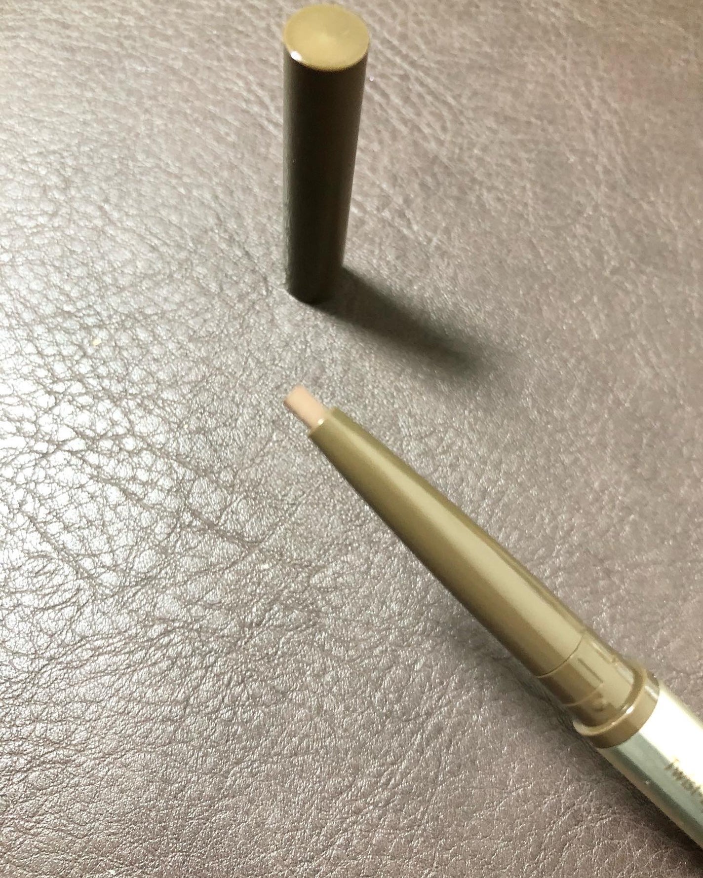 ブラシ付きアイブロウ繰り出し/CEZANNE/アイブロウペンシルを使ったクチコミ(2枚目)