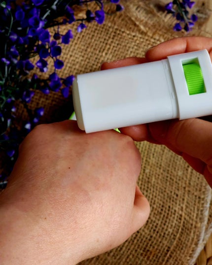 グリーンマイルドサンスティック SPF50+ PA++++/Dr.G/日焼け止めスティックを使ったクチコミ(2枚目)