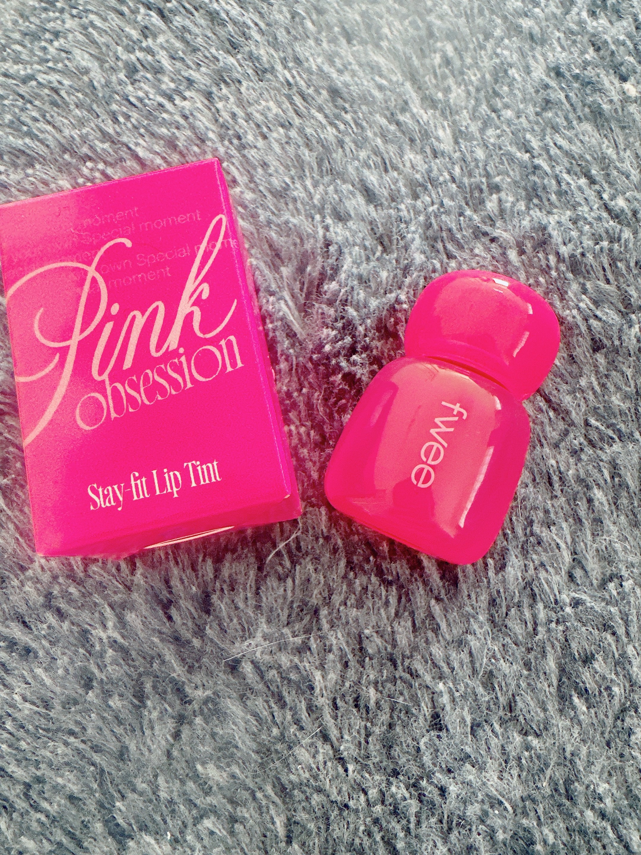 フィー ピンクオブセッションステイフィットティント G06 ウェイピンク/fwee/リップティントを使ったクチコミ（1枚目）