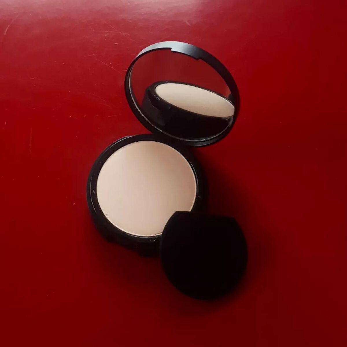 ベアプロ 16HR パウダー ファンデーション/bareMinerals/パウダーファンデーションを使ったクチコミ(2枚目)