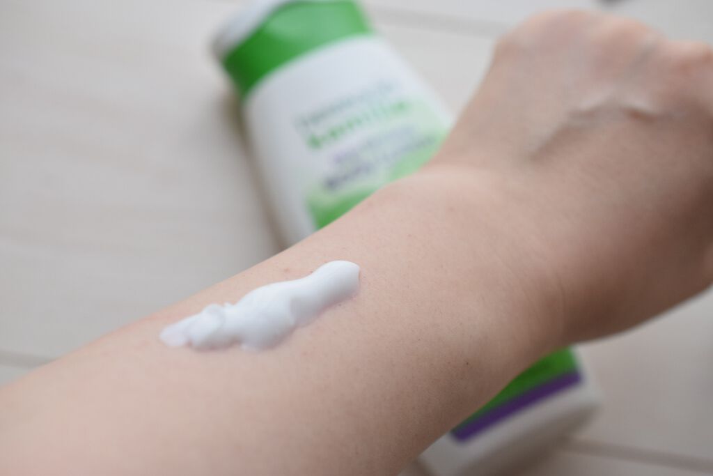 スキンファーミング ボディローション/ハーバシン/ボディローションを使ったクチコミ（2枚目）