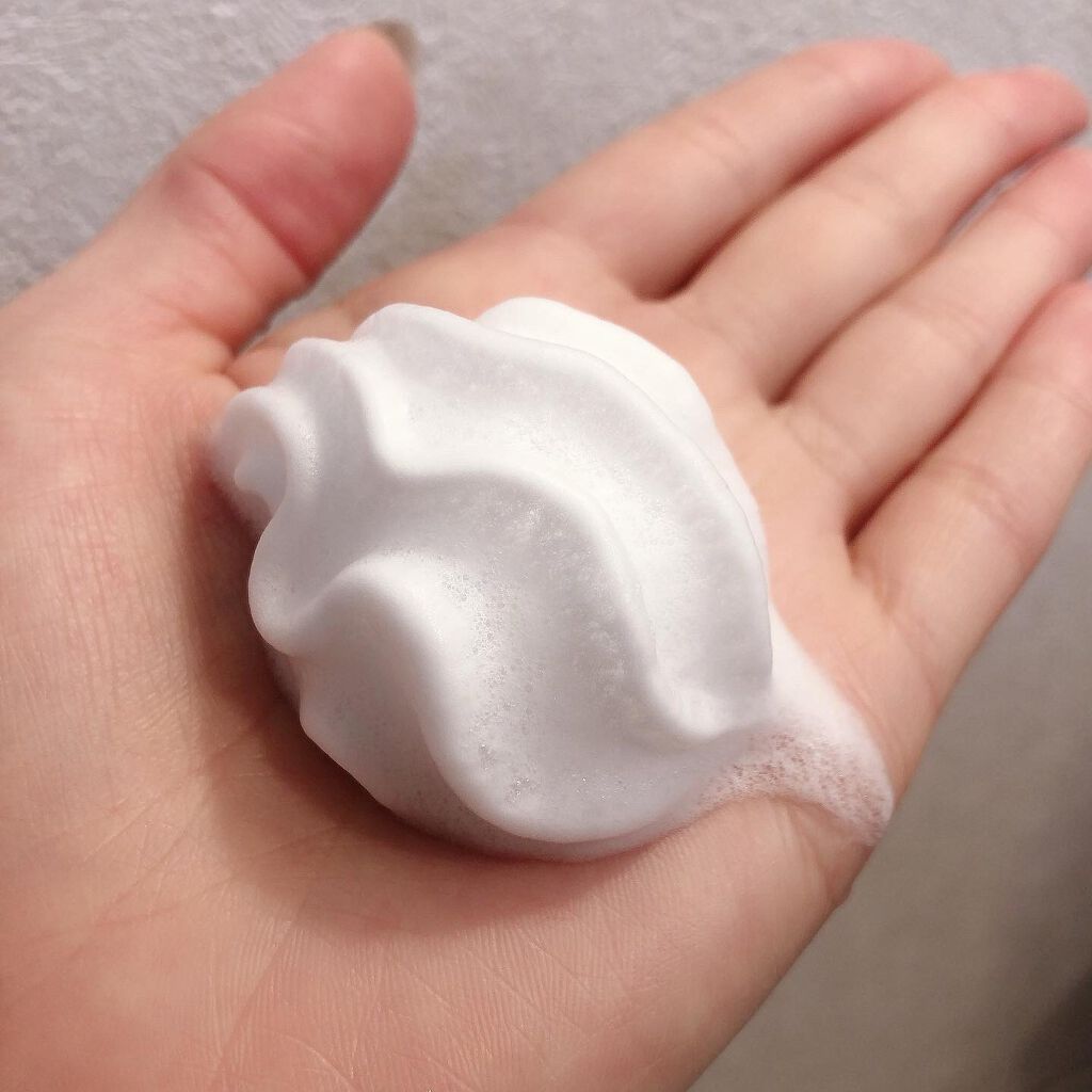 ビオレ ザフェイス 泡洗顔料 ディープモイスト/ビオレ/泡洗顔を使ったクチコミ(4枚目)