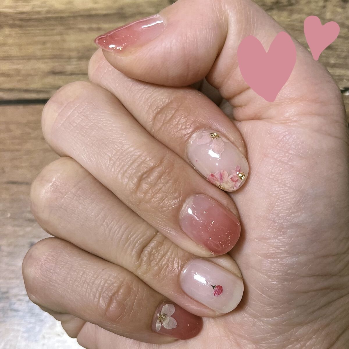 ジェルネイル（ライト対応）/セリア/ジェルネイルを使ったクチコミ（1枚目）