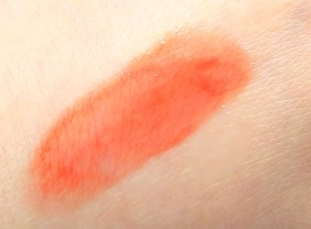 NMB48 吉田朱里 プロデュース うるぷるティントリップ(アカリップ)つきIDOL MAKE BIBLE@アカリン/主婦の友社/書籍を使ったクチコミ(2枚目)