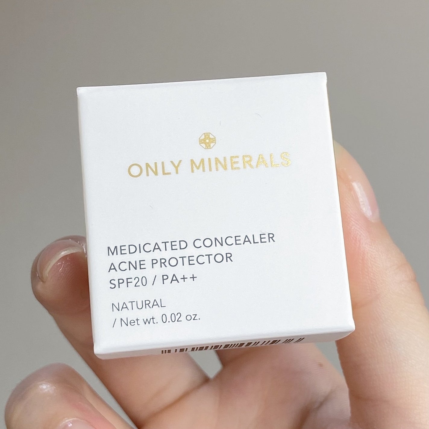 薬用コンシーラー アクネプロテクター/ONLY MINERALS/パウダーコンシーラーを使ったクチコミ(6枚目)