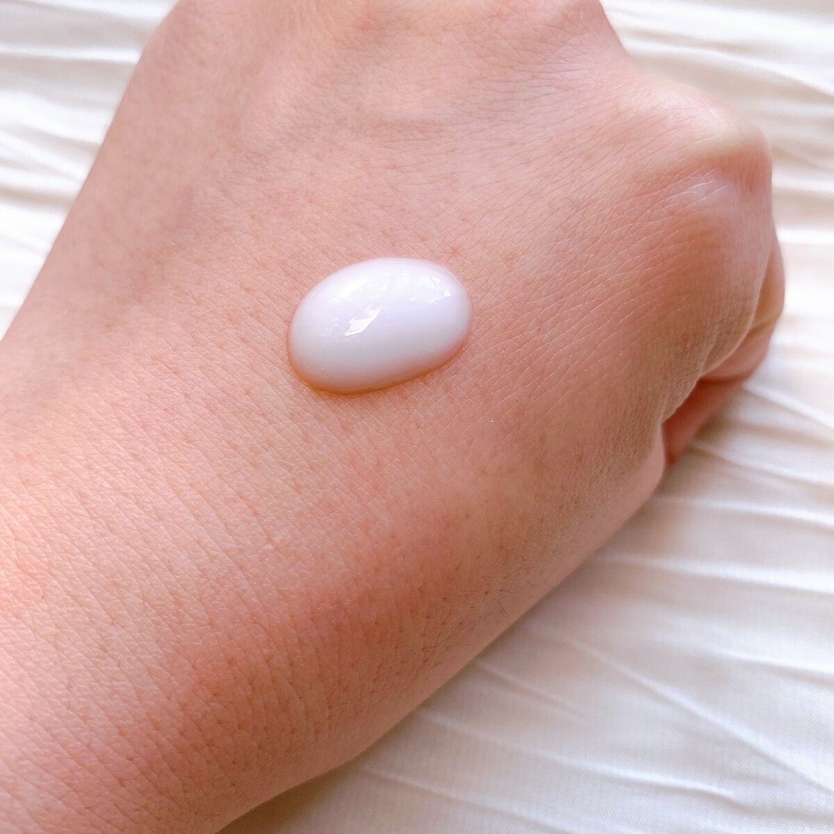 バリアダームミルキーセラム/SKIN&LAB/美容液を使ったクチコミ(3枚目)