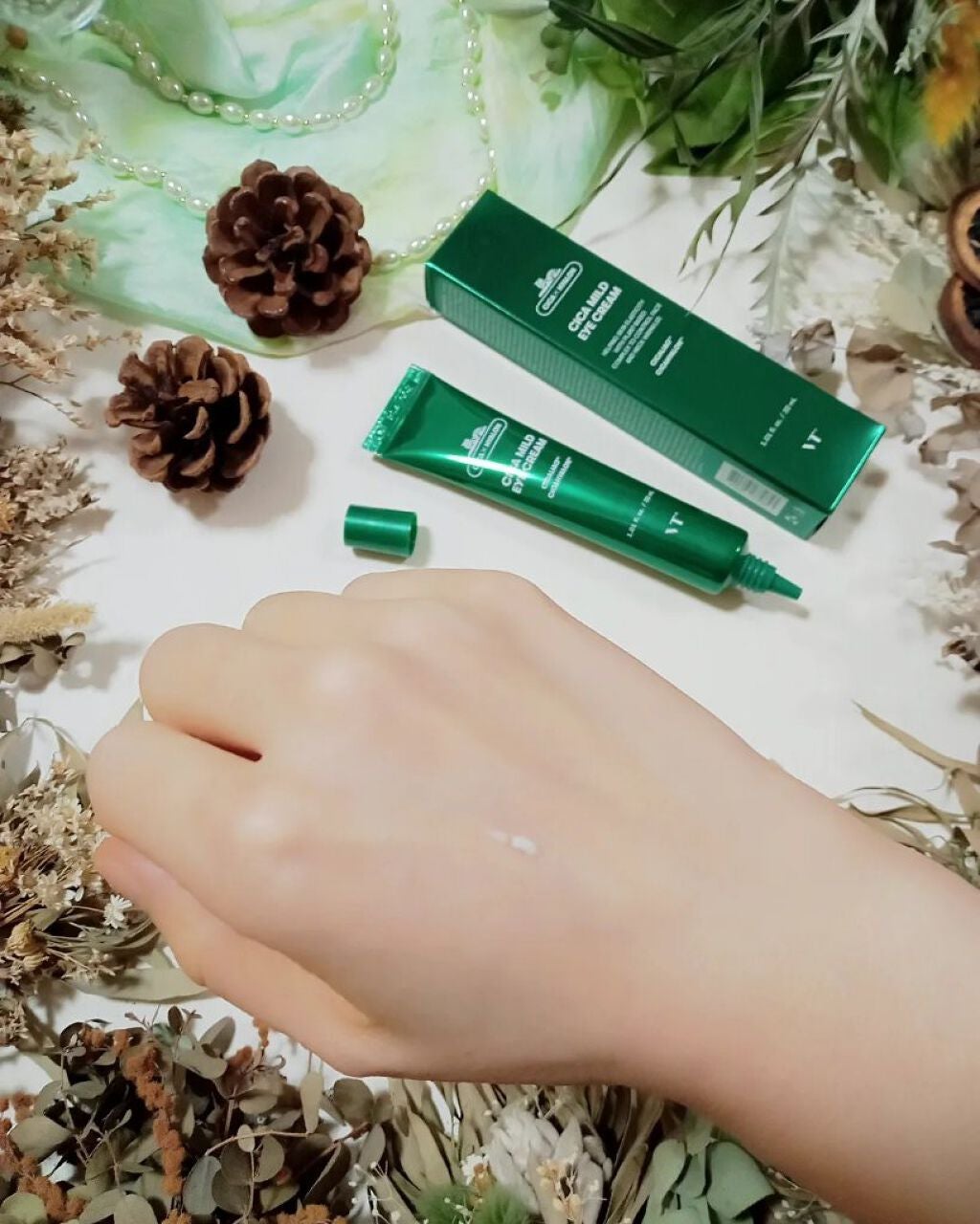 CICA マイルドアイクリーム/VT/アイケア・アイクリームを使ったクチコミ(3枚目)