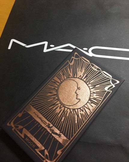 スモール アイシャドウ X 8: ホーカス ポーカス/M・A・C/アイシャドウパレットを使ったクチコミ(1枚目)