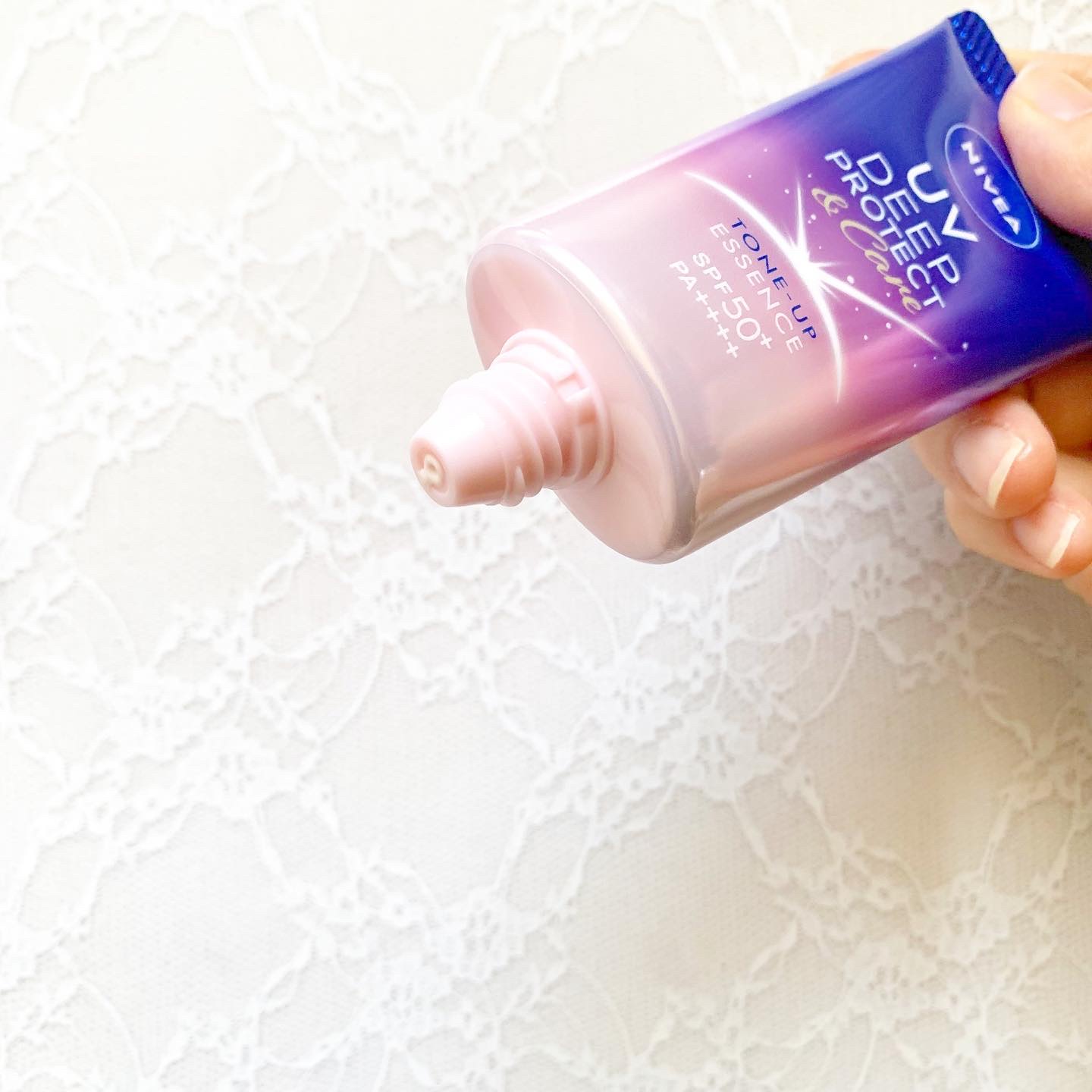 ニベアUV ディープ プロテクト＆ケア トーンアップ エッセンス/ニベア/日焼け止めローションを使ったクチコミ（2枚目）