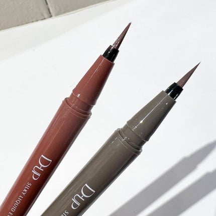 maira_ao on LIPS 「@dupbeautyより、昨日発売されたシルキーリキッドアイラ..」(2枚目)