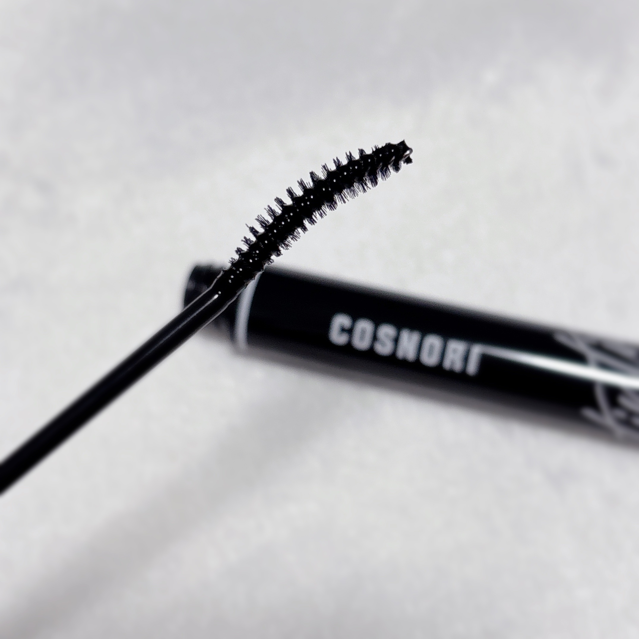 ロングアクティブアイラッシュセラム/COSNORI/まつげ美容液を使ったクチコミ（2枚目）