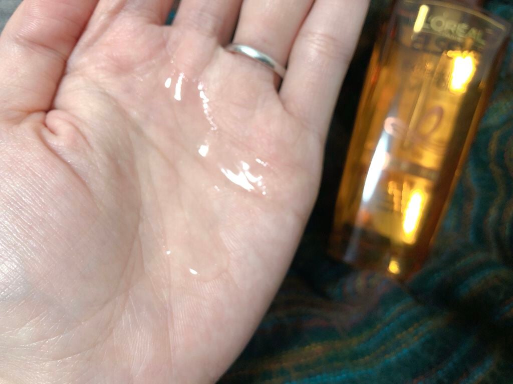 エクストラオーディナリー オイル エクラアンペリアル 艶髪オイル/ロレアル パリ/ヘアオイルを使ったクチコミ(3枚目)