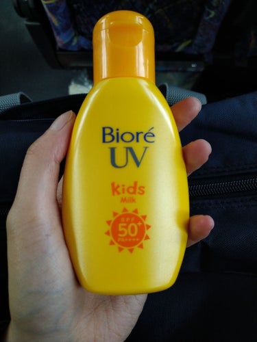 ビオレUV のびのびキッズミルク SPF50+/ビオレ/日焼け止め・UVケアを使ったクチコミ（2枚目）