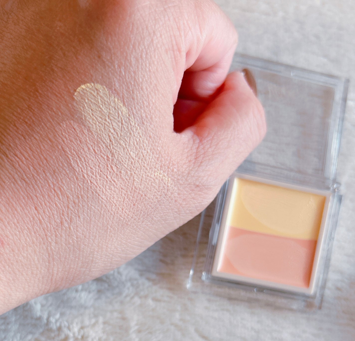 カラーデュオ トリック コンシーラー/Visée/パレットコンシーラーを使ったクチコミ(4枚目)