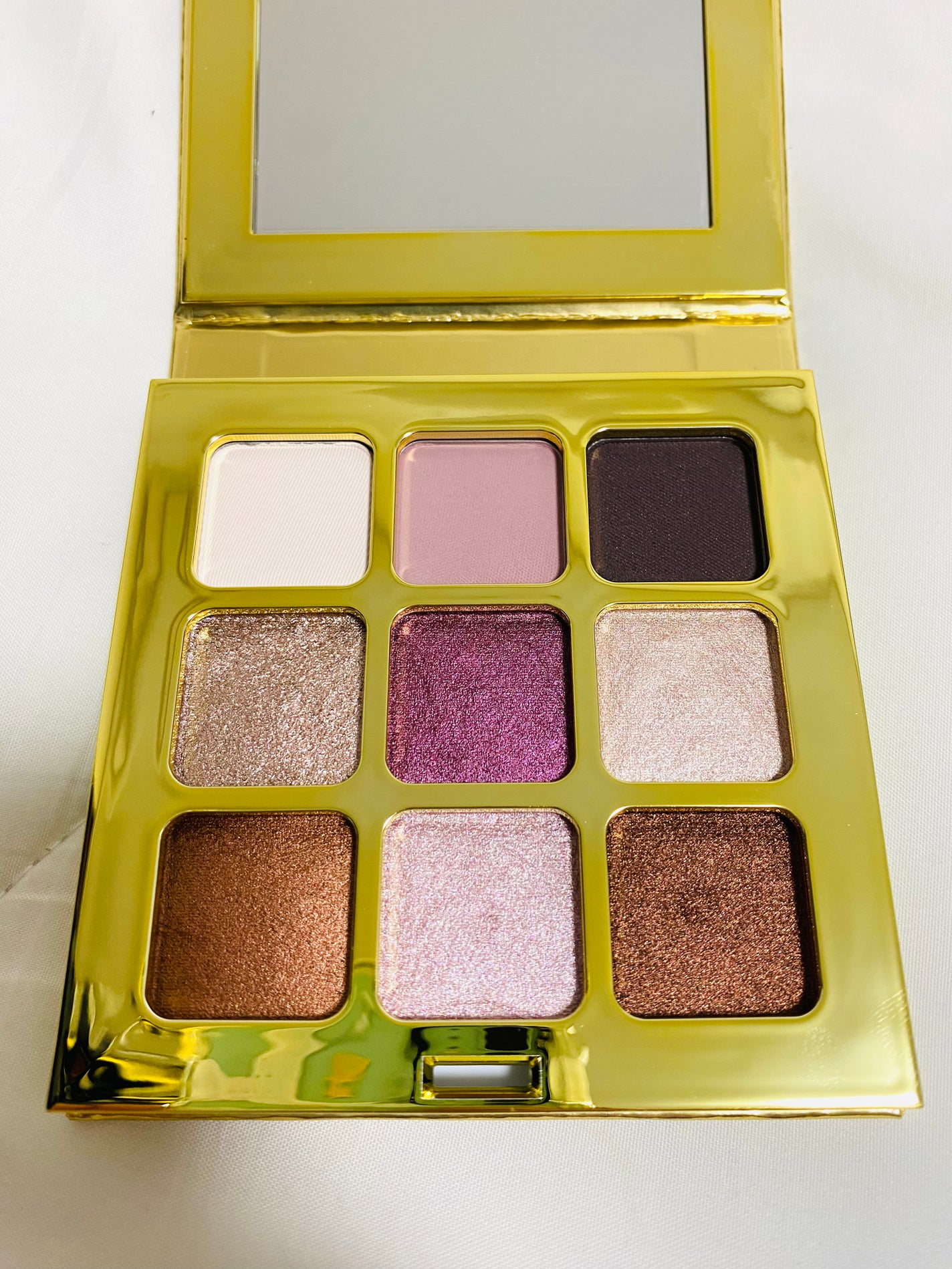 スターライト ドリームス アイシャドウ パレット /ローラ メルシエ/アイシャドウパレットを使ったクチコミ(2枚目)