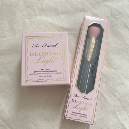 ダイヤモンドライト ハイライター ブラシ/Too Faced/メイクブラシを使ったクチコミ(1枚目)