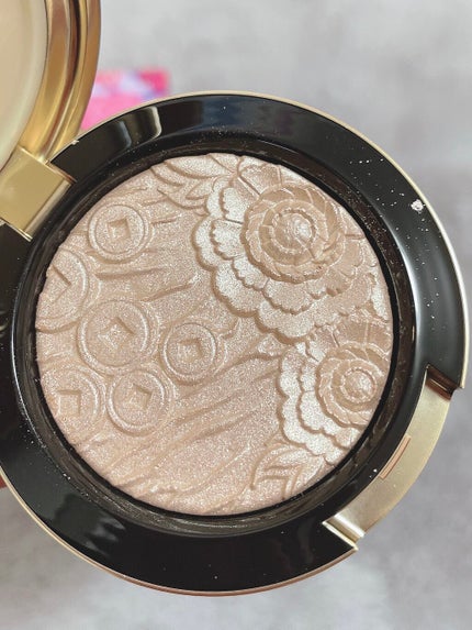 ルナーラックコレクション エクストラ ディメンション スキンフィニッシュ ルナーライツ/M・A・C/パウダーハイライトを使ったクチコミ(2枚目)