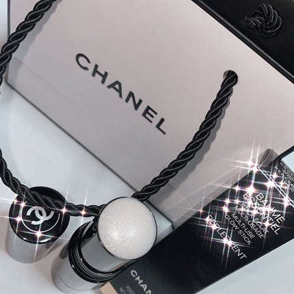 ボーム エサンシエル/CHANEL/スティックハイライトを使ったクチコミ(1枚目)