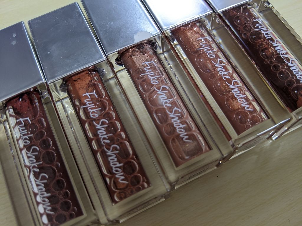 フジコシェイクシャドウ/Fujiko/リキッドアイシャドウを使ったクチコミ(1枚目)