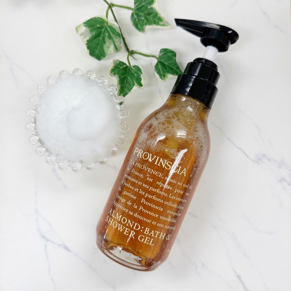 プロバンシア バス&シャワージェル/ペリカン石鹸/ボディソープを使ったクチコミ(3枚目)