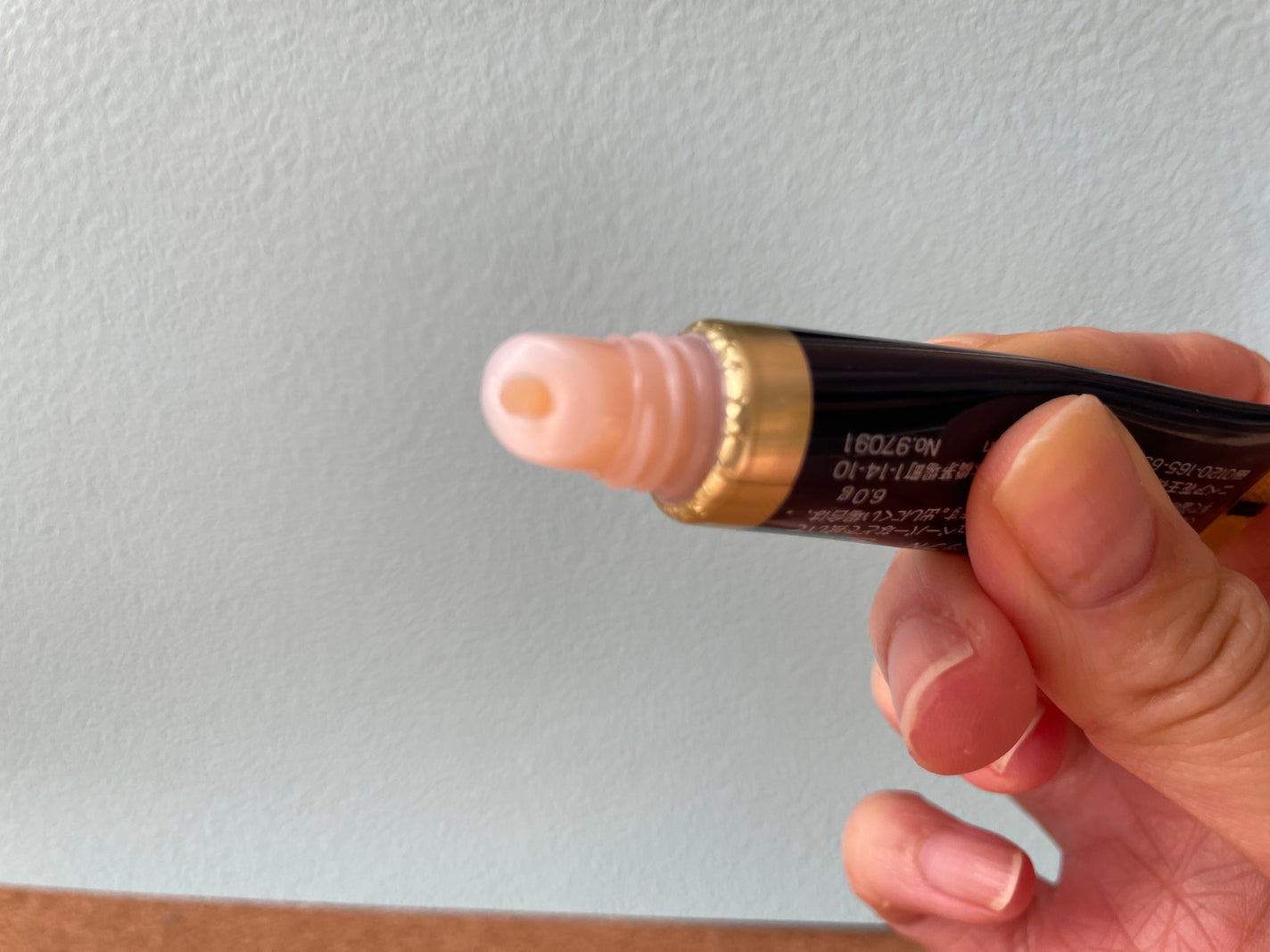 ニベア ロイヤルブルーリップ 濃密美容ケア/ニベア/リップ美容液を使ったクチコミ(4枚目)