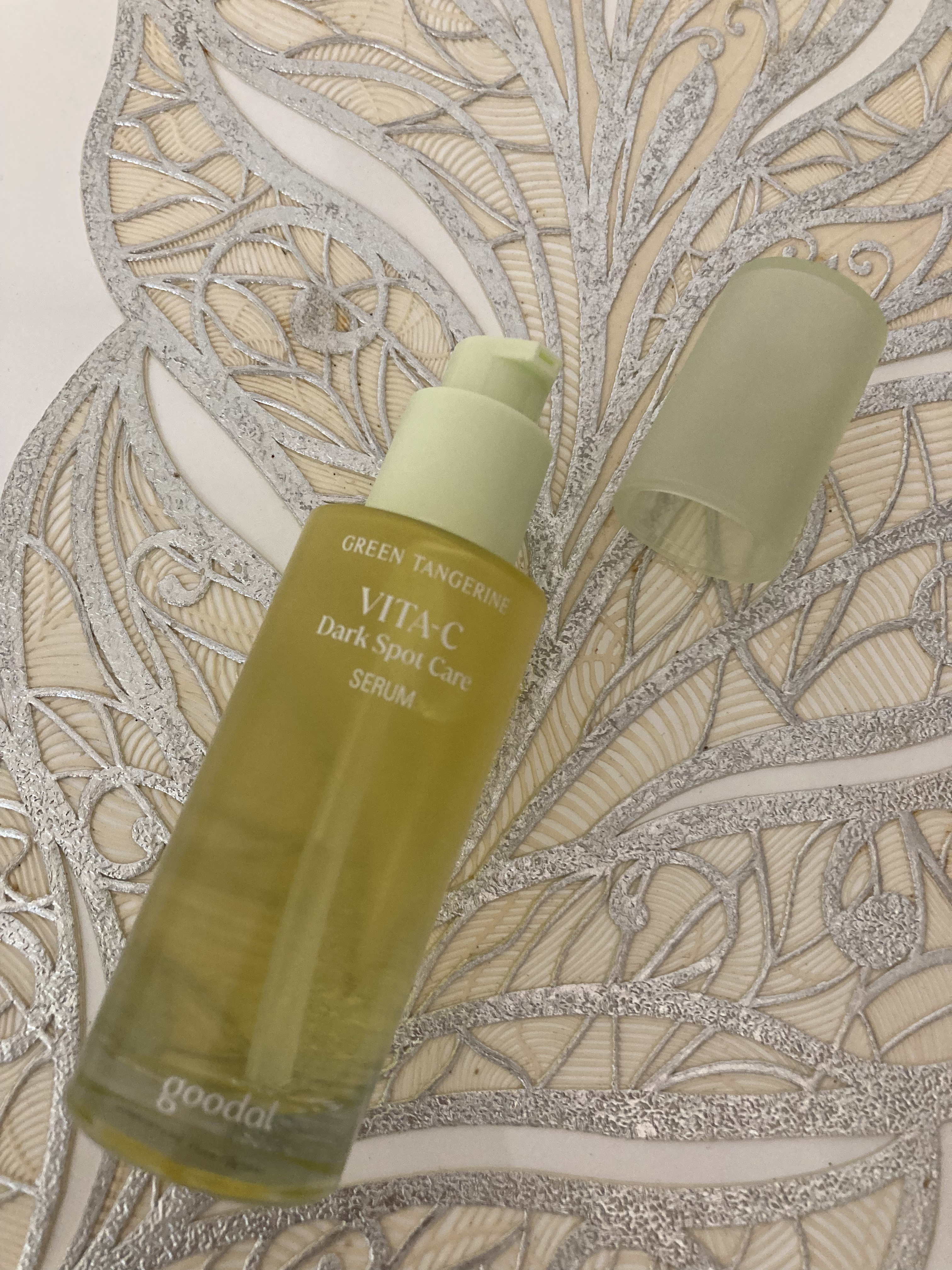 グリーンタンジェリン ビタC ダークスポットケアセラム/goodal/美容液を使ったクチコミ（3枚目）