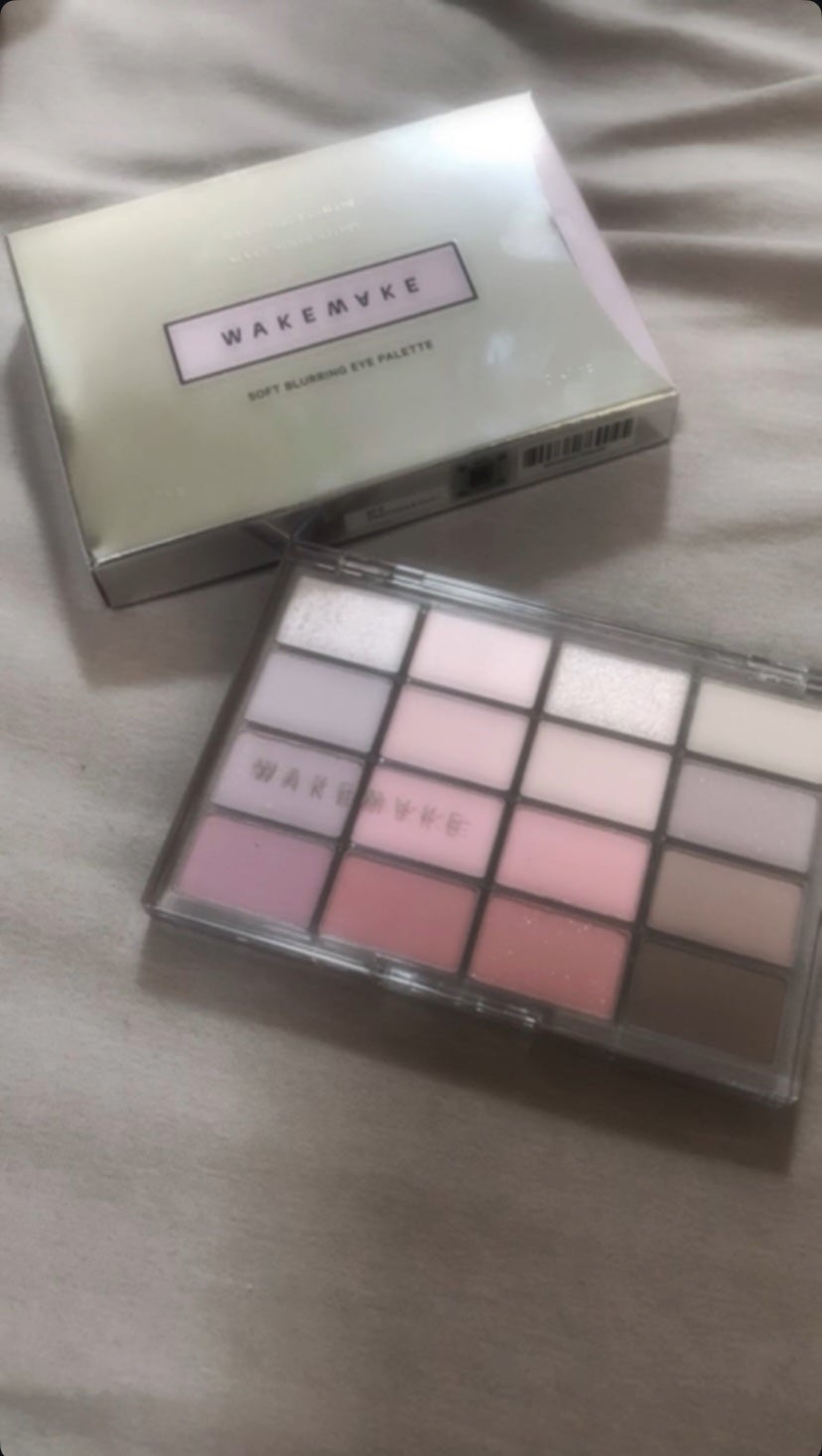ソフトブラーリングアイパレット/wakemake/アイシャドウパレットを使ったクチコミ(1枚目)