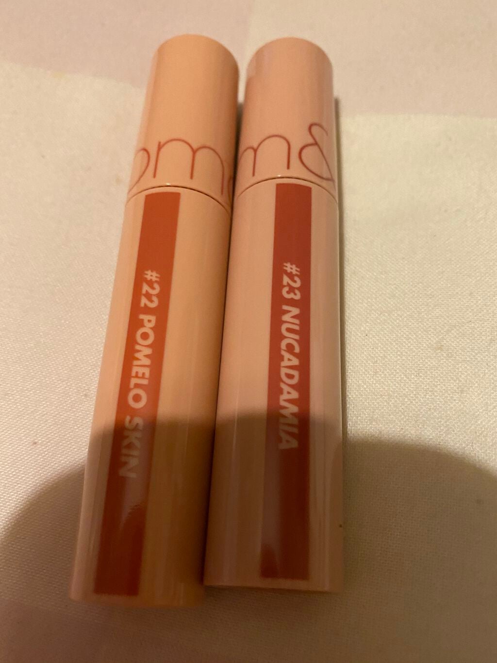 ジューシーラスティングティント/rom&nd/リップティントを使ったクチコミ(3枚目)