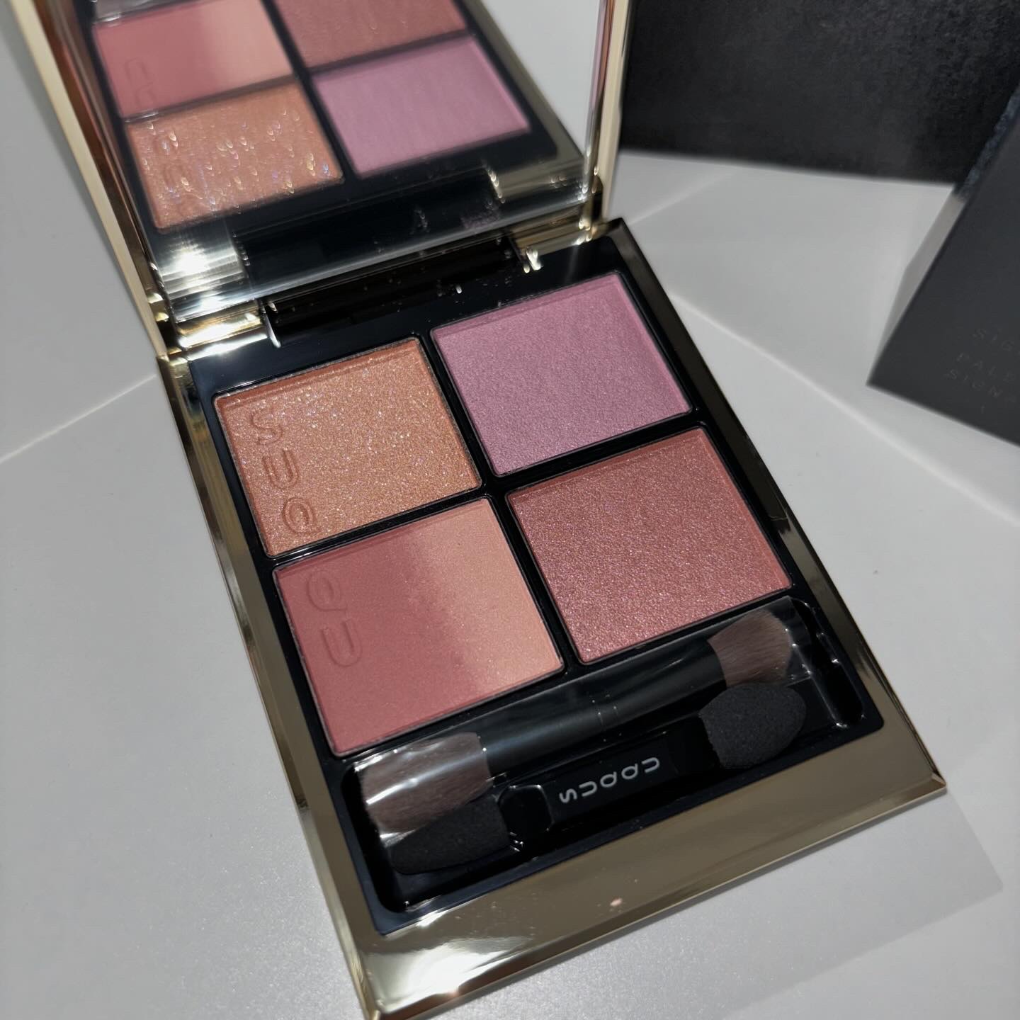 シグニチャー カラー アイズ/SUQQU/アイシャドウパレットを使ったクチコミ（2枚目）