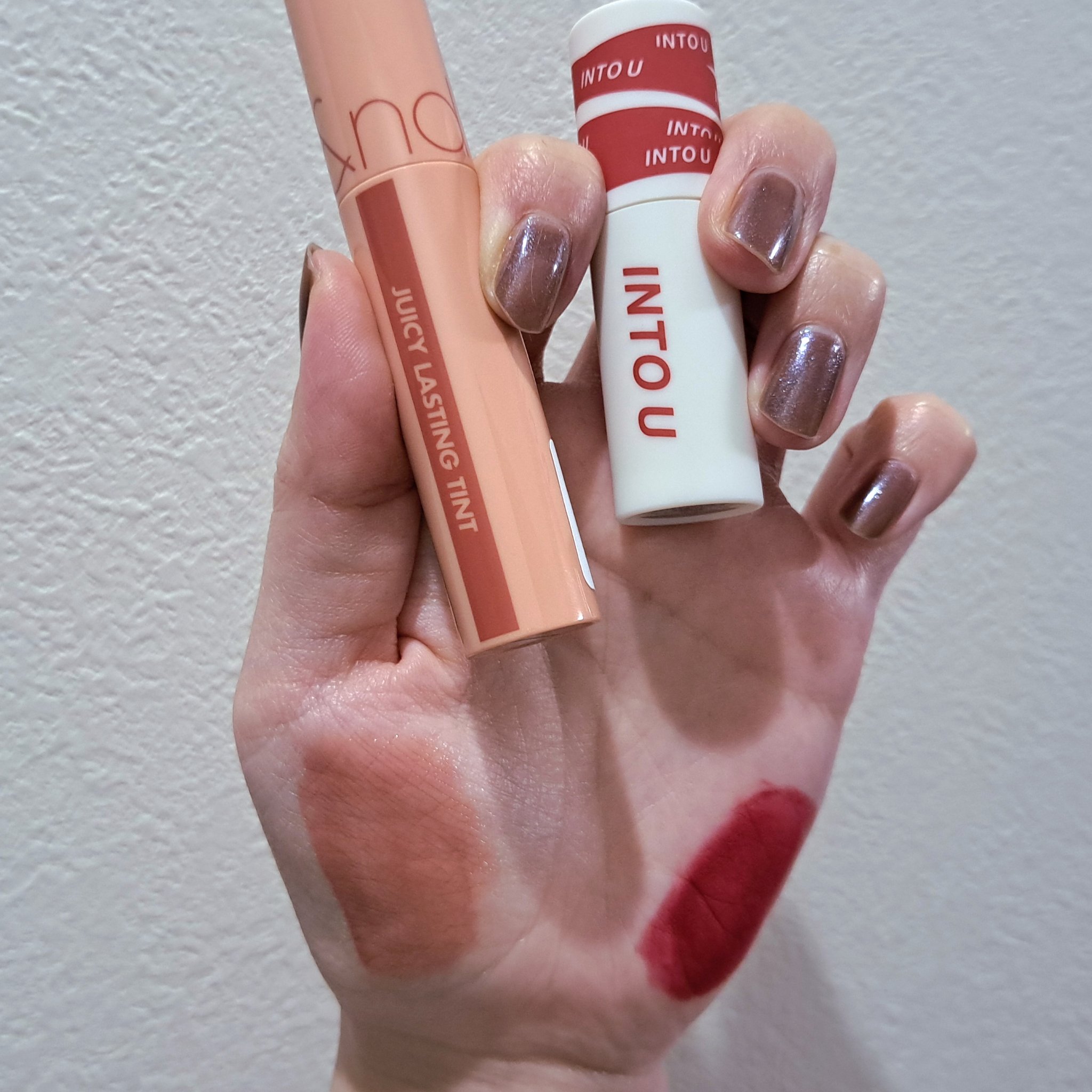 スーパーマットリップ＆チークマッド/INTO U/口紅を使ったクチコミ（1枚目）