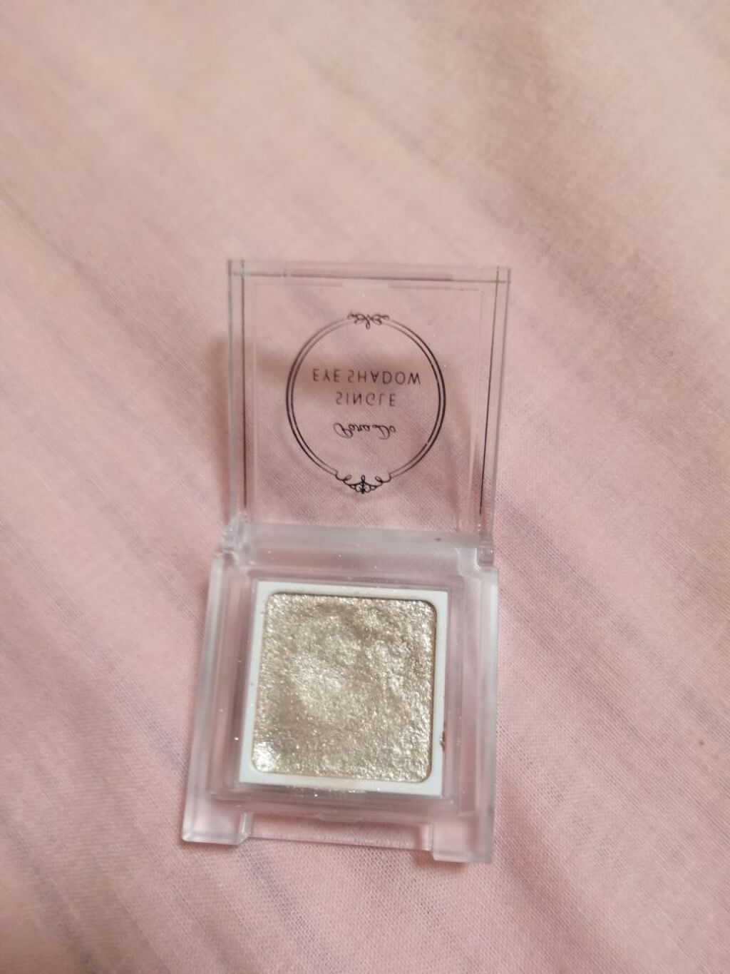 パラドゥ シングルアイシャドウ /パラドゥ/単色アイシャドウを使ったクチコミ(2枚目)