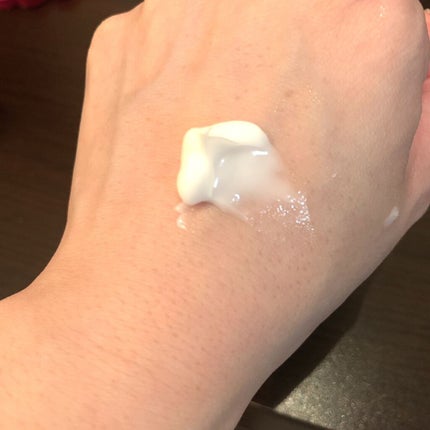 メゾン クリスチャン ディオール ジャスミン デ ザンジュ ボディ クリーム/Dior/ボディクリームを使ったクチコミ(3枚目)