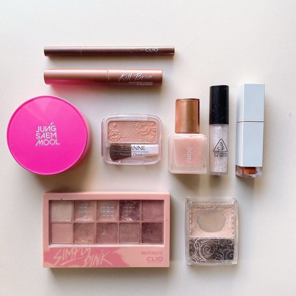 Madoka | ë§ë칎ðŒ on LIPS ãäœå¹ŽãæçšããŠãããæ°ã«å
¥ãã³ã¹ã¡éðã»EYESHADOWCL..ãïŒ3æç®ïŒ