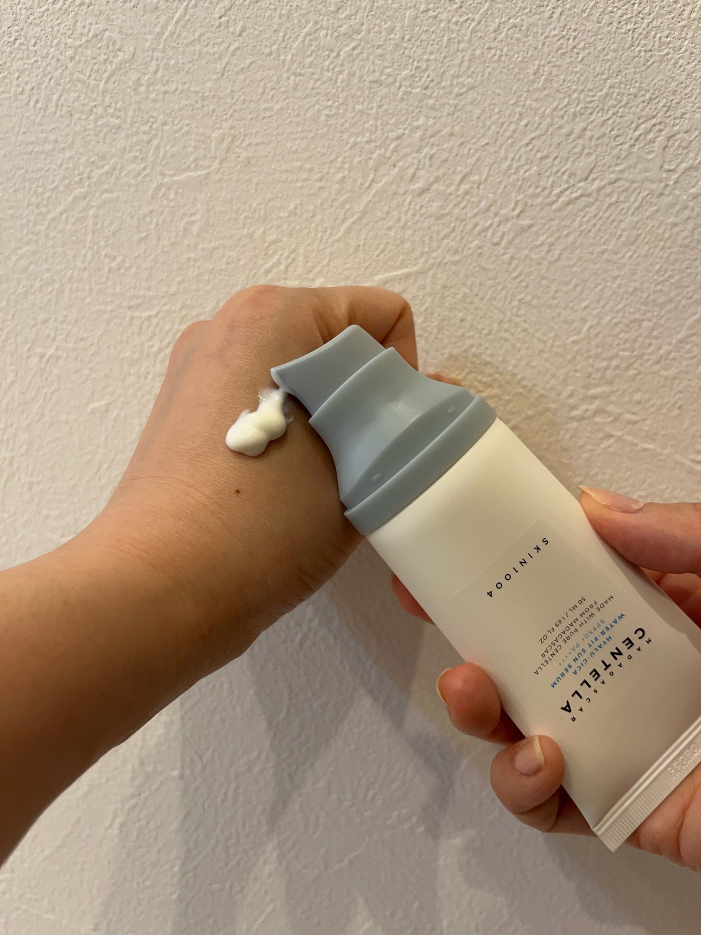 ヒアルーシカ ウォーターフィット サンセラム/SKIN1004/日焼け止めローションを使ったクチコミ(2枚目)