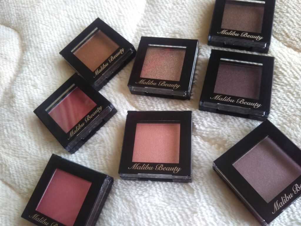 シングルアイシャドウ/マリブビューティー/単色アイシャドウを使ったクチコミ(2枚目)