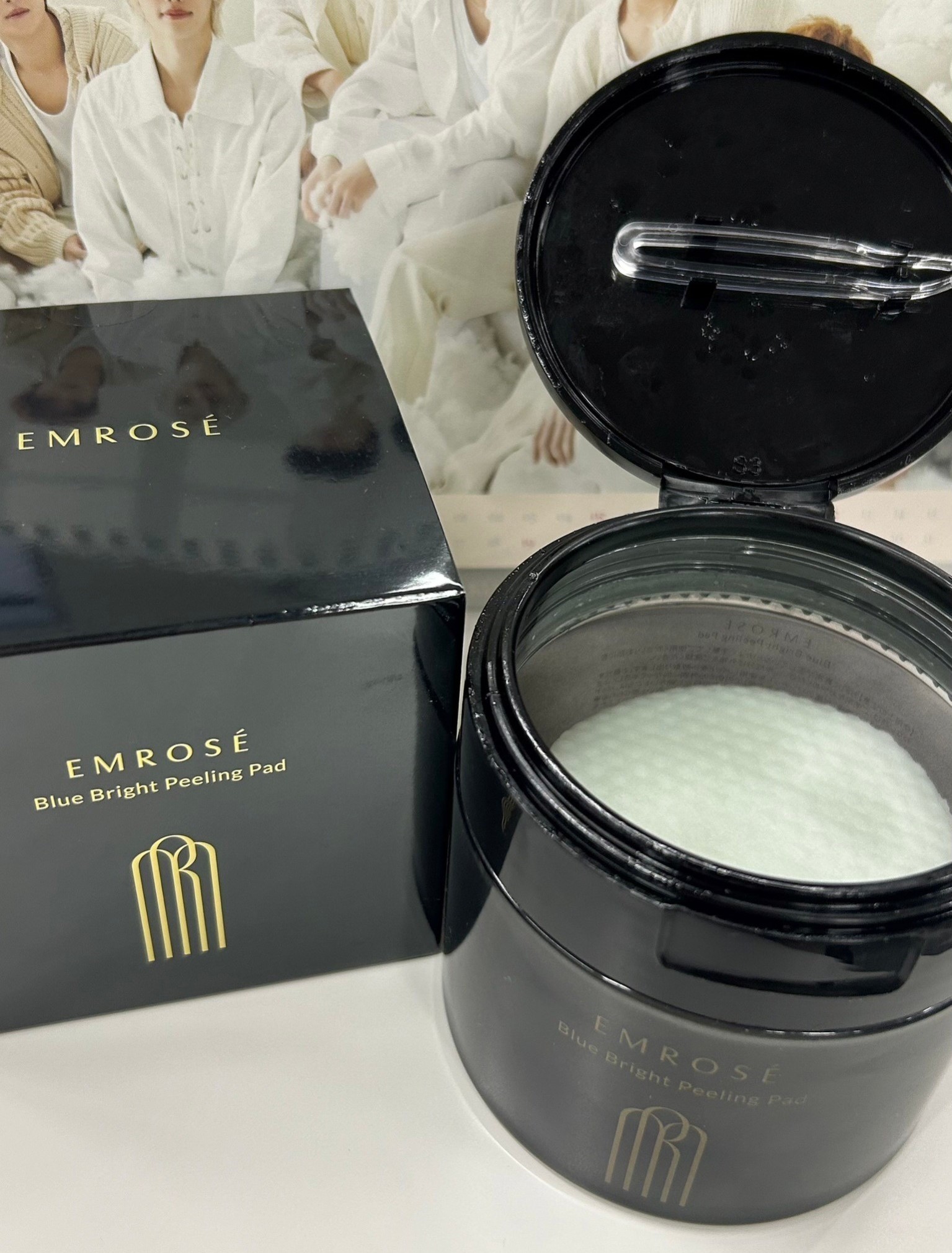 ブルーブライトピーリングパッド/EMROSÉ/トナーパッドを使ったクチコミ（1枚目）