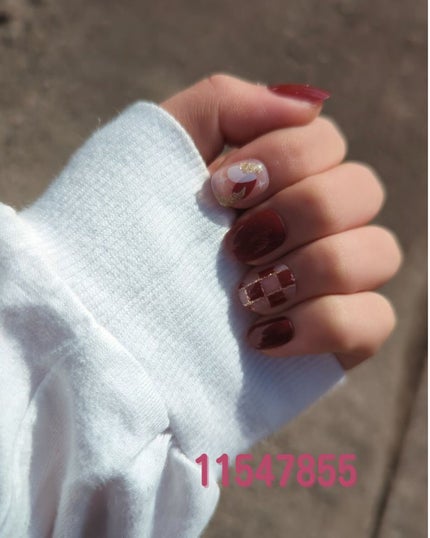 わん on LIPS 「可愛いネイルチップ探してる人必見!!SHEIN購入品✼••┈┈..」(3枚目)