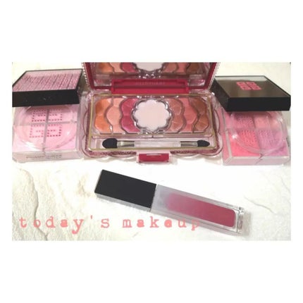 プリズム・リーブル・ブラッシュ No.2 ローズ・タフタ/GIVENCHY/パウダーチークを使ったクチコミ(3枚目)